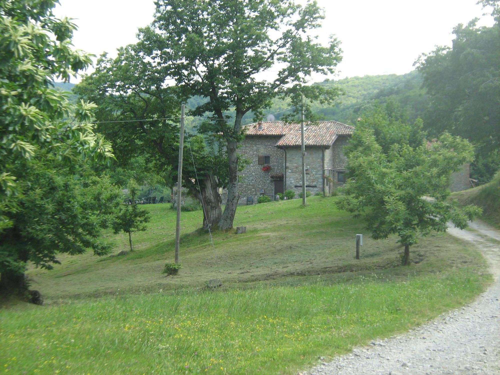 La Piana Dei Castagni Villa Castel d'Aiano Luaran gambar